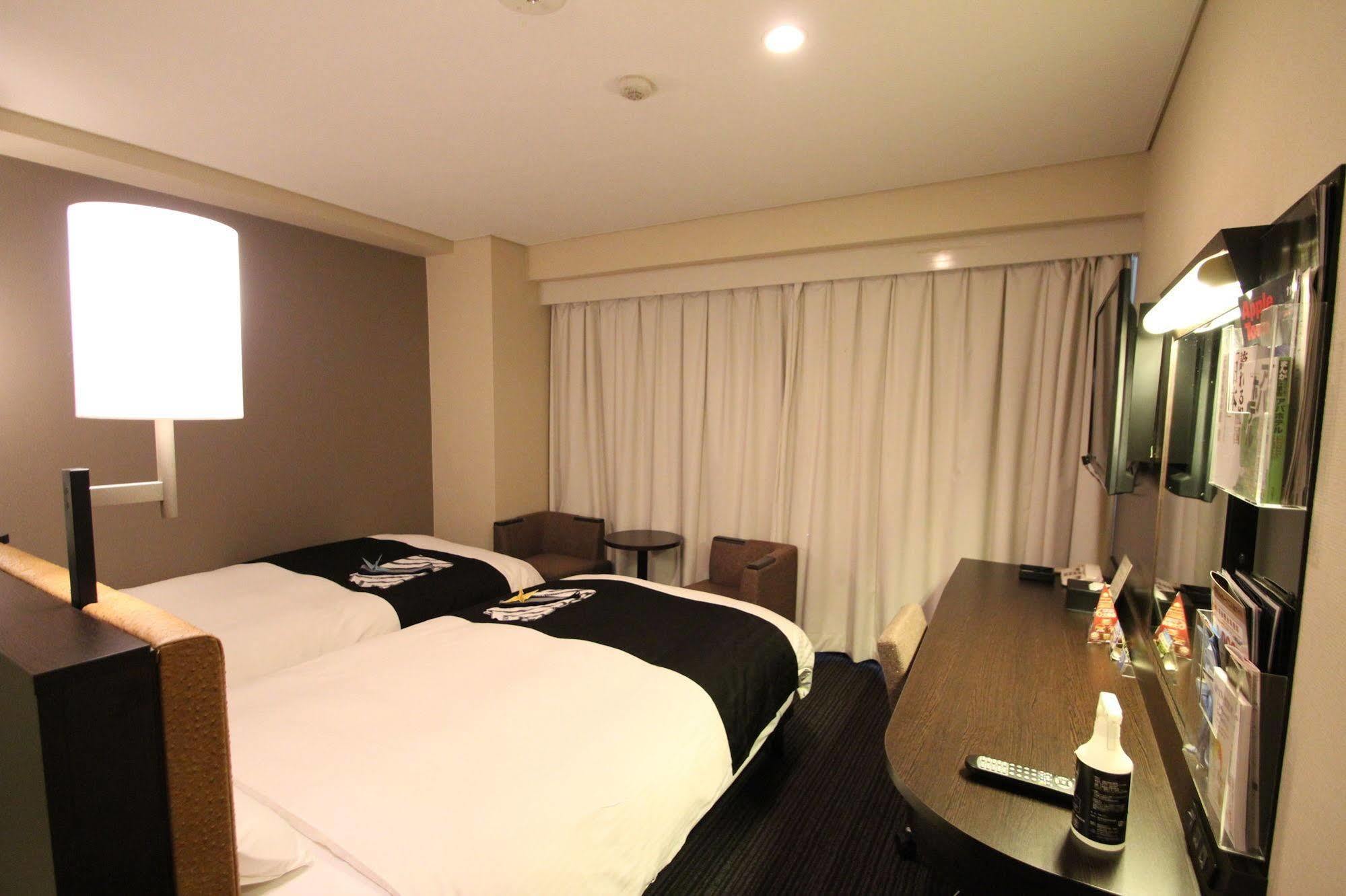 Apa Hotel Hiroshima Ekimae Exterior photo